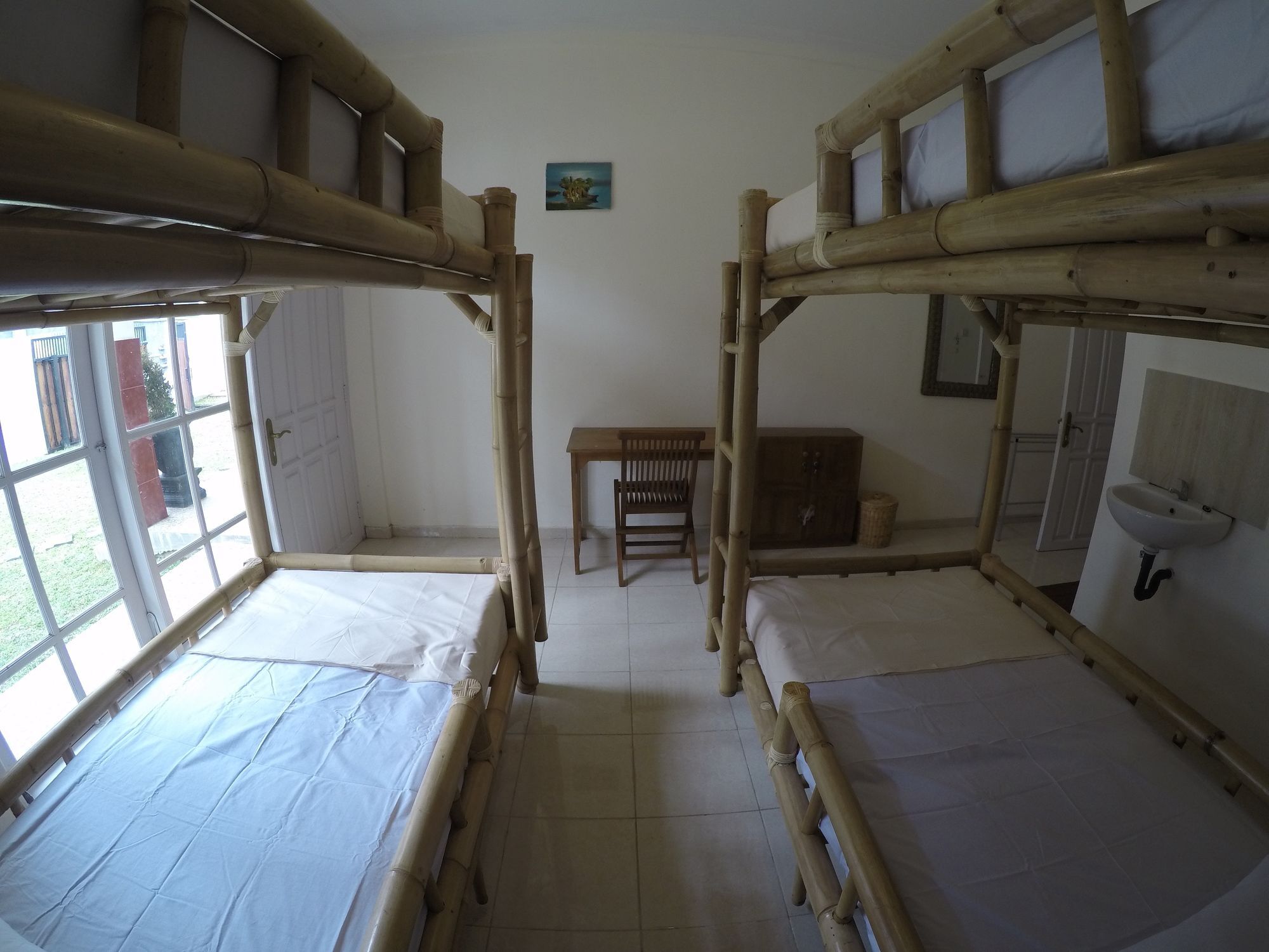 Palmyra Hostel Malang Exterior foto